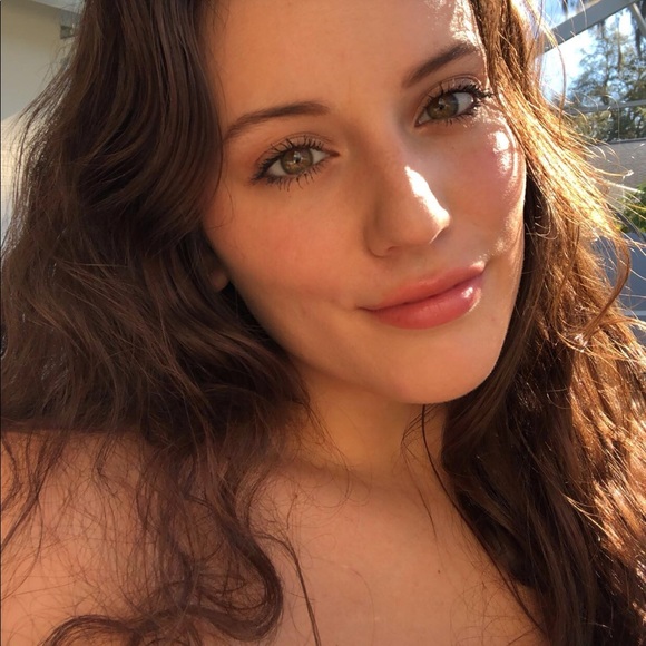 Meet your Posher, Briana - Picture 1 of 3